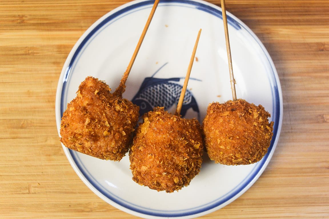 Deep Fried Macaroni And Cheese Bites